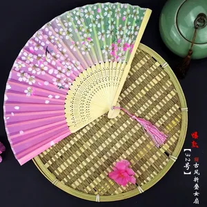 Éventail pliable en tissu de bambou imprimé sur mesure pour événement ou promotion - Product Image 5