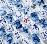 Ensemble de mahjong américain en porcelaine bleue luxueuse avec composants lubrifiés à la main et nappe bleue pour un rembourrage antidérapant et doux