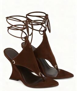 Sandali da donna con <span class=keywords><strong>tacco</strong></span> alto a <span class=keywords><strong>tacco</strong></span> alto da donna con spalline e spalline con spalline larghe scarpe per l'estate e l'autunno - Product Image 3