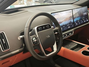 Nouveau modèle 2025 L7 Pro Smart Voiture Haute Vitesse Fabriquée en Chine C18455 C18455 C18455 C18455 C1845 - Product Image 6