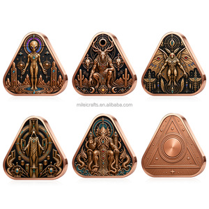Pièce de défi en métal personnalisée en cuivre, 1Oz 2Oz 5Oz 10Oz, formes triangulaire, carrée, ronde, en forme de cœur, avec impression UV en relief - Product Image 6