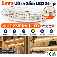 Bande LED ultra-étroite, une lampe par coupe, 9,6 W par mètre, bande LED fine pour profilé en aluminium, tube en silicone et étagère de présentation