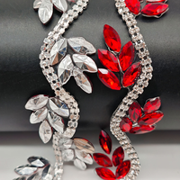 Frange de perles de verre de luxe avec strass en forme de feuilles, style à fixation thermocollante pour vêtements et sacs