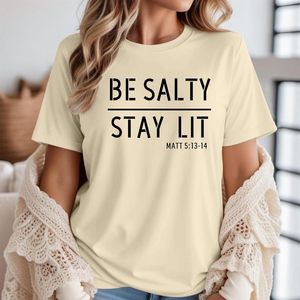 เสื้อยืดผู้หญิง FOXA ลาย Be Salty Stay Lit ข้อพระคัมภีร์  ลายกราฟิกคริสเตียน ผ้าฝ้าย 100% ทรงปกติ เนื้อผ้าเจอร์ซีย์ - Product Image 2