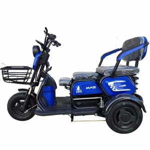 Vehículo Eléctrico de Tres Ruedas con Pedales para Adultos, Personas Mayores y Transporte Familiar, con Tres Asientos y Cestas Delanteras y Traseras - Product Image 2