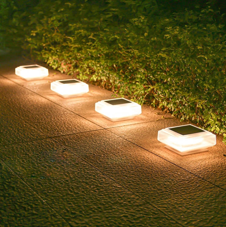 Solar Powered Column Head Light LED