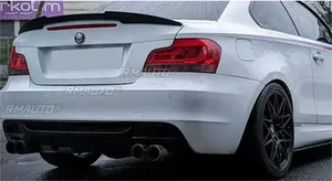 สปอยเลอร์หลังทรง Coupe ลายคาร์บอนสไตล์ M4 สำหรับรถยนต์ BMW E82 E88 Coupe ปี 2005-2011 ชุดแต่ง - Product Image 6