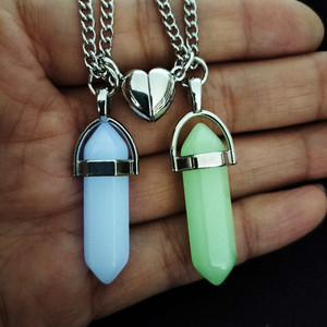 2 Pcs/set Colliers de couple magnétiques pour <span class=keywords><strong>amoureux</strong></span> Coeur Distance Pierre naturelle <span class=keywords><strong>Pendule</strong></span> Pendentif Collier Amitié - Product Image 1