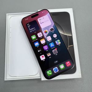 ใช้โทรศัพท์ปลดล็อคของแท้สำหรับ I Phone 16 PRO MAX พร้อมกล่องปิดผนึกและอุปกรณ์เสริมแบตเตอรี่สุขภาพ90 + - Product Image 5