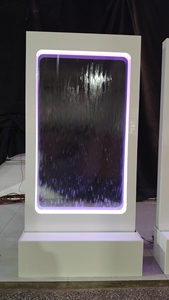 Fontaine carrée blanche Décoration intérieure Maison Lumières LED Décoration extérieure <span class=keywords><strong>Jardin</strong></span> Cour Panneau de cascade transparent - Product Image 4