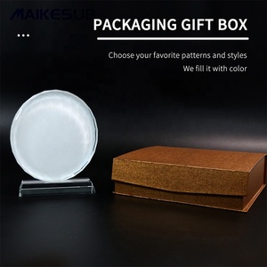 Cadre de médaille <span class=keywords><strong>photo</strong></span> <span class=keywords><strong>en</strong></span> <span class=keywords><strong>verre</strong></span> de cristal vierge de sublimation de haute qualité plaques de <span class=keywords><strong>verre</strong></span> de sublimation - Product Image 2