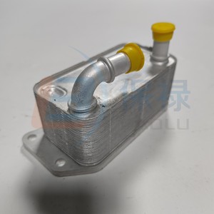 ออยล์คูลเลอร์ 31325045 สำหรับวอลโว่ V60 Mk1 อะไหล่ทดแทน - Product Image 2