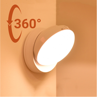 Lámpara LED Inalámbrica Moderna con Sensor de Movimiento y Rotación de 360°, Lámpara de Dormitorio Recargable por USB, Luz de Gabinete de Plástico de Bajo Consumo