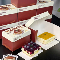 Carton tiramisu écologique de haute qualité logo personnalisé impression d'emballage fraise cerise de qualité alimentaire, boîte à gâteau bento frais