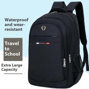 Grand <span class=keywords><strong>sac</strong></span> <span class=keywords><strong>à</strong></span> <span class=keywords><strong>dos</strong></span> personnalisé pour hommes <span class=keywords><strong>renforcé</strong></span> et durable pour les étudiants du premier cycle du secondaire pour le transport de l'ordinateur de voyage en plein air - Product Image 1