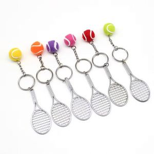 Llaveros Deportivos de Mini Raqueta y Pelota, Regalos de Recuerdo para Estudiantes, Llavero de Tenis - Product Image 1