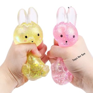 Jouet Squishy Lapin Mignon Scintillant Translucide Doux Anti-Stress Fidget Toy Fabriqué en Chine Unisexe Âge 2-4 Ans - Product Image 5