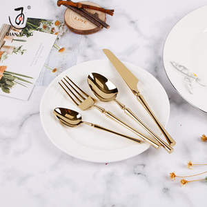 DianTong Juego de Cubiertos Dorados de Acero Inoxidable, Cubiertos de Lujo, Cuchillo y Cuchara, Tenedor, Boda - Product Image 1