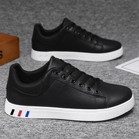 Vente en gros d'usine Grande taille 48 Nouveau cuir hommes décontracté Tendance imperméable semelle souple chaussures de sport bas