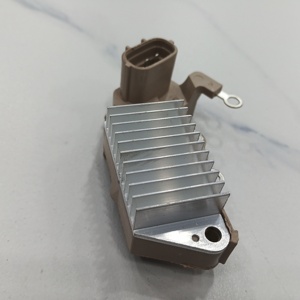 IN437 elektrik alternatör voltaj regülatörü 126000-1730 126000-1660 1123-013RS 27700-11070 27700-66040 YR-656 YR-656H 35-8239 - Product Image 6