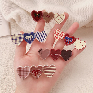 คลิปหนีบผมรูปหัวใจสามใบน่ารักพร้อมโบว์กิ๊บหนีบผมด้านข้างรูปหัวใจสำหรับเด็กผู้หญิงกระดุมแบบหวาน - Product Image 2