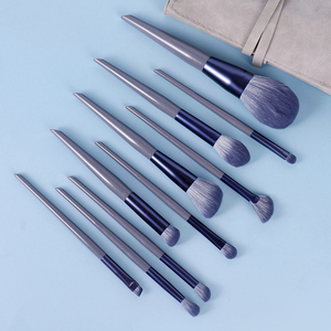 ชุดแปรงแต่งหน้าทรงนาฬิกาทราย ดีไซน์คริสต์มาส ของขวัญสุดพิเศษ คุณภาพสูง เป็นมิตรกับสิ่งแวดล้อม ผลิตภัณฑ์วีแกน รับผลิตแบรนด์ส่วนตัว พร้อมกล่อง - Product Image 4