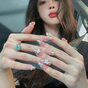 Parche de uñas hecho a mano al por mayor Broken Diamond Love Warm Elf Nail Patch Terminado Spicy Girl Nail Patch - Product Image 2