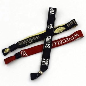 Bracelet en tissu personnalisé avec fermeture à barillet, logo festival, pour billet d'entrée, événement, concert, en satin - Product Image 3