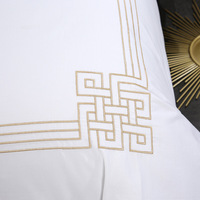 Draps de lit d'hôtel en coton 100% de luxe, taille king queen, logo brodé personnalisé, design luxueux, blanc