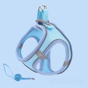 Aksesori hewan peliharaan kalung anjing dapat diatur Harness hewan peliharaan Set anjing kucing Harness keluar dengan tali untuk anjing berjalan - Product Image 6