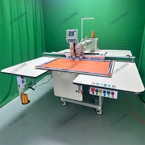 Machine à coudre automatique CNC à <span class=keywords><strong>prix</strong></span> abordable, grande taille de travail, pour perforation de trous et poinçonnage de cuir pour housses de siège auto - Product Image 3