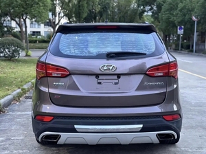 Hyundai Santa Fe 2.4L FWD Smart Model Usata, SUV a Benzina 5 Porte per Uso Quotidiano e Familiare con Tetto Panoramico - Product Image 6