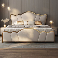 Senna Luxe C2062 Cadre en acier inoxydable doré Lit à plateforme convertible Chaise de salle à manger moderne Meubles de chambre à coucher Up-Holstered