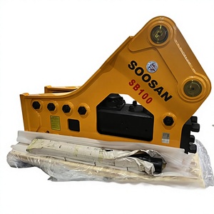 Martillo Hidráulico Silencioso Tipo Triángulo SOOSAN SB100 para Excavadoras de 25-30 Toneladas, Uso en Construcción, Cincel de 150 mm, Amarillo 1 - Product Image 1