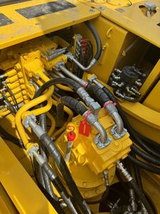 ใช้ Komatsu รถขุด PC350 2018รุ่น32ตัน1.6เมตรถังความจุสูงระบบพลังงานที่แข็งแกร่งพร้อมส่วนประกอบเครื่องยนต์และมอเตอร์หลัก - Product Image 6