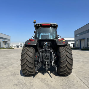 Trattore Agricolo 4x4 da 240 CV per Lavori Forestali Pesanti e Falciatrice per Prati - Product Image 1