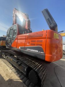 Pelle sur chenilles Doosan Corée d'occasion Doosan DX225 Pelle sur chenilles 20 tonnes DX225 Digger - Product Image 6