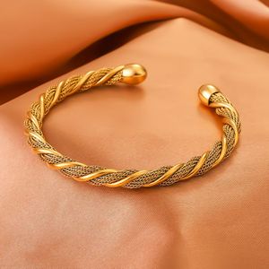 Cadena de Mano para Mujer, Chapada en Oro de 18K, con Aro Ajustable y Brazalete Flexible de Acero Inoxidable, Venta al Por Mayor - Product Image 3