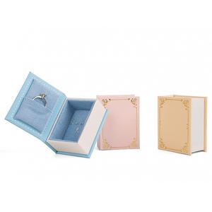 Caja de Terciopelo Rectangular Personalizada con Logotipo, Mini Caja para Joyería, Caja Roja para Guardar Anillos, Embalaje de Regalo Pequeño de 4.5*6*3cm - Product Image 1