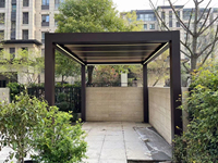 Arka Bahçe Pergola Alüminyum Toz Boyalı Panjurlu Biyoklimatik Çevre Dostu Dayanıklı Su Geçirmez Rüzgar Geçirmez Her Mevsim Veranda Örtüsü