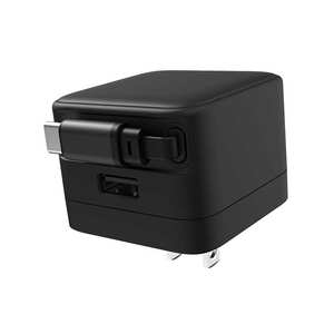 Cargador de Viaje de 30W con Carga Súper Rápida, Doble Puerto A+C, Cable USB-C Retráctil Integrado, Multi-Plug, Negro - Product Image 6