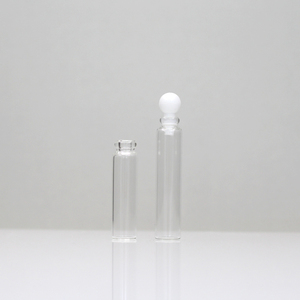 Flacons en verre personnalisés de 1,5 ml et 2 ml avec bouchon compte-gouttes, mini-tubes d'échantillons de parfum sérigraphiés pour huiles essentielles et tests de parfum - Product Image 3