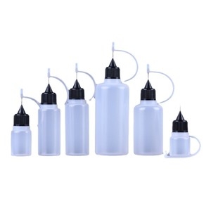 Botella de plástico cilíndrica negra opaca con tapa de aguja para pegamento, agua, jugo, pigmento, subenvase exprimible - Product Image 5