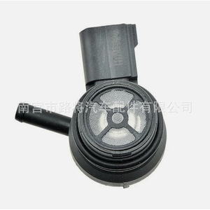 Válvula solenoide con sensor de filtro de carbón Volkswagen 1J0906517F para Golf, Bora, Skoda, pieza de repuesto - Product Image 4