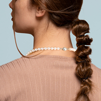 Collier ras du cou vintage bohème en perles d'imitation rondes plaqué or 14 carats avec chaîne de perles de 8 mm et bijoux en cristal pour mariée