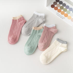 Calcetines finos transpirables <span class=keywords><strong>y</strong></span> cómodos Ins para niñas <span class=keywords><strong>y</strong></span> mujeres - Product Image 6