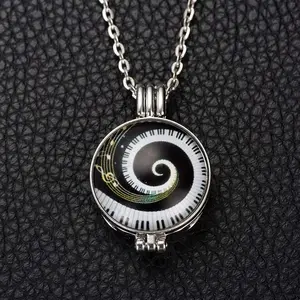 Vintage Time Gem Stainless Steel Aromatherapy Women Necklace Music Piano Pendant Perfume Essential Oil Bottle Diffuse Necklaces