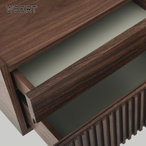 WBERT Lit italien en tissu personnalisable Grand lit double de style minimaliste moderne Petits appartements de luxe Lit de maître à étui haut - Product Image 4