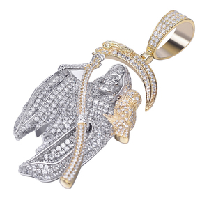 Ciondolo Teschio a <span class=keywords><strong>Falce</strong></span> 3D Placcato Oro e Argento con Zirconi Cubici Micro-Incastonati, Gioiello Hip-Hop Luccicante per Uomo - Product Image 3