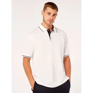 Polo pour homme St. Mellion, merchandising personnalisé - Product Image 1